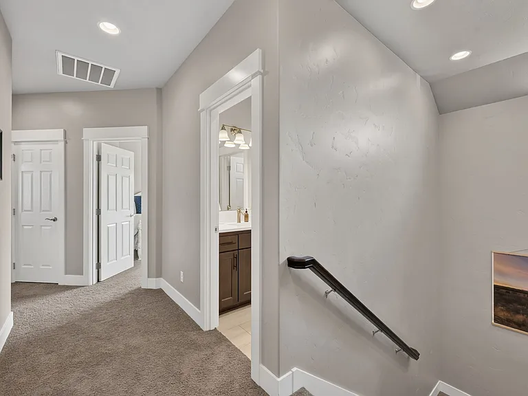 62879 NE Nolan St — Photo 20
