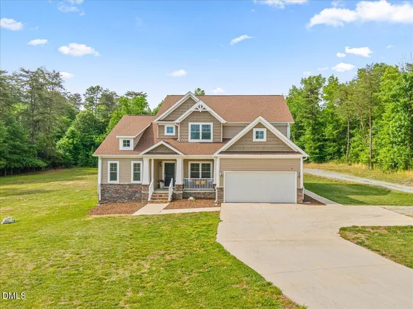 704 Haw River Hopedale Rd, Burlington, NC 27217
