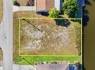 829 SW 40th Ter, Cape Coral, FL 33914