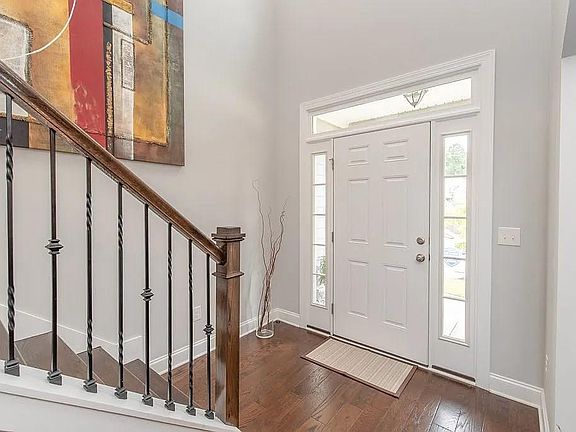 3rd image of 2273 Kendall Park Dr