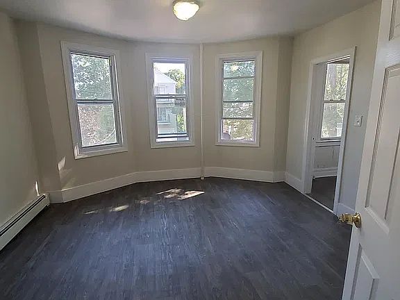 5th image of 61 Tillinghast St #5D