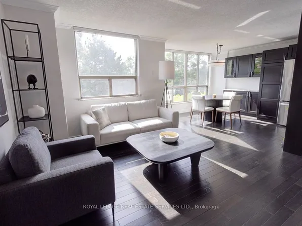 1110 Walden Cir #410, Mississauga, ON L5J 4R3