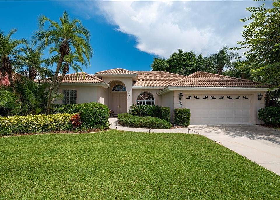 1st image of 7207 Coachlight St
