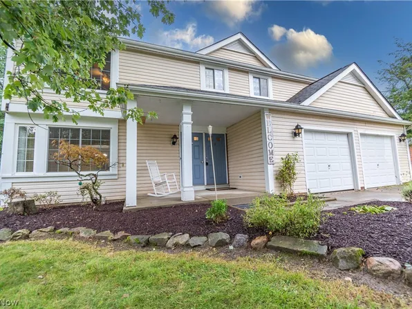 13801 Rustic Dr, North Royalton, OH 44133