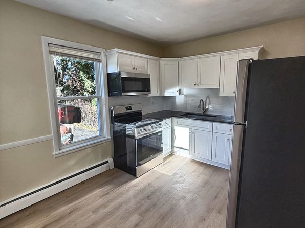 122 Englewood Ave #1R