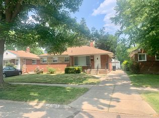 15600 Denby St, Redford, MI 48239