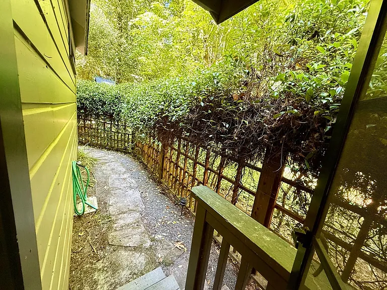 271 Madrone Ave #A — Photo 24