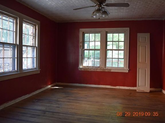 5th image of 1320 Catawba St