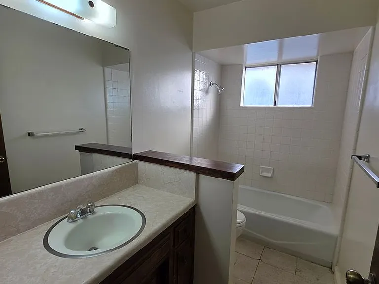 5101 Appleblossom Dr #8 — Photo 8