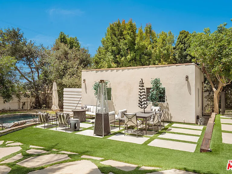 4734 Los Feliz Blvd — Photo 27