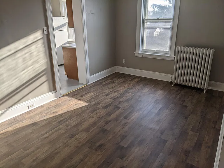 664 Madison Ave #2F — Photo 6