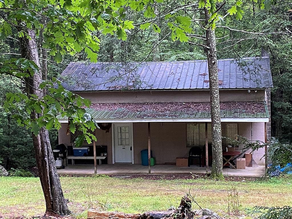 2932 New Lancaster Valley Rd, Milroy, PA 17063 Zillow