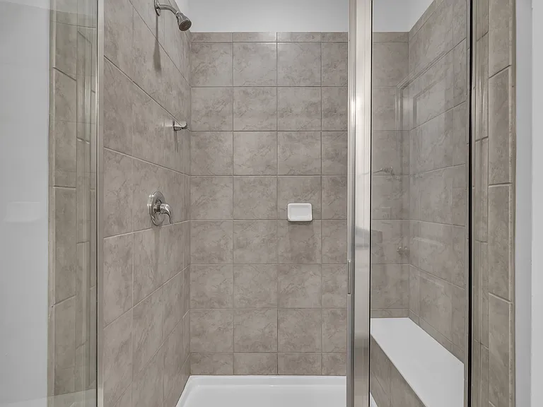 2804 Saltaire Ave — Photo 34