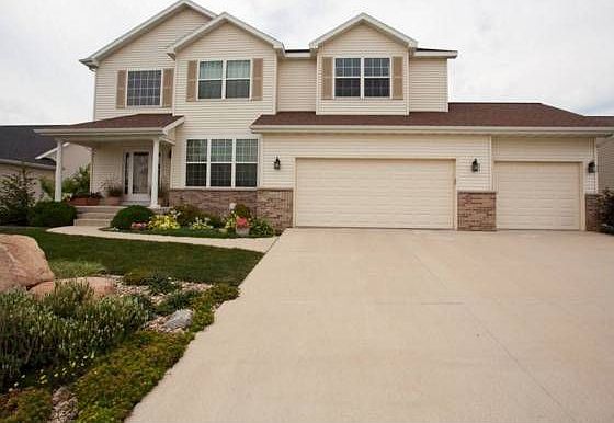 1st image of 5407 Applewood Ln