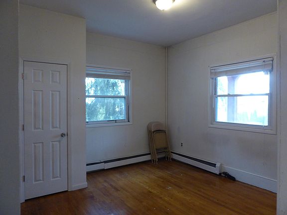 5th image of 34 Church St APT 1E