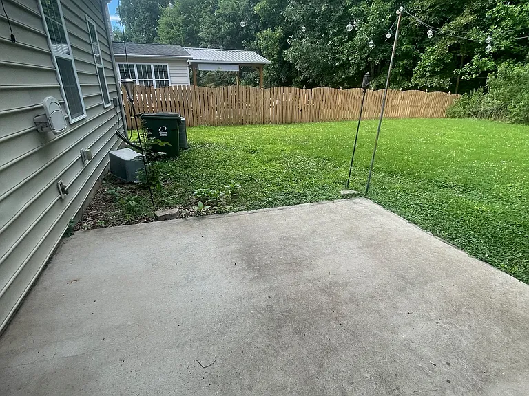 13606 Delstone Dr — Photo 16