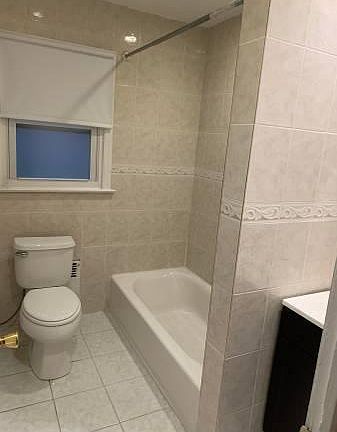 4th image of 56 Lake Ave #2