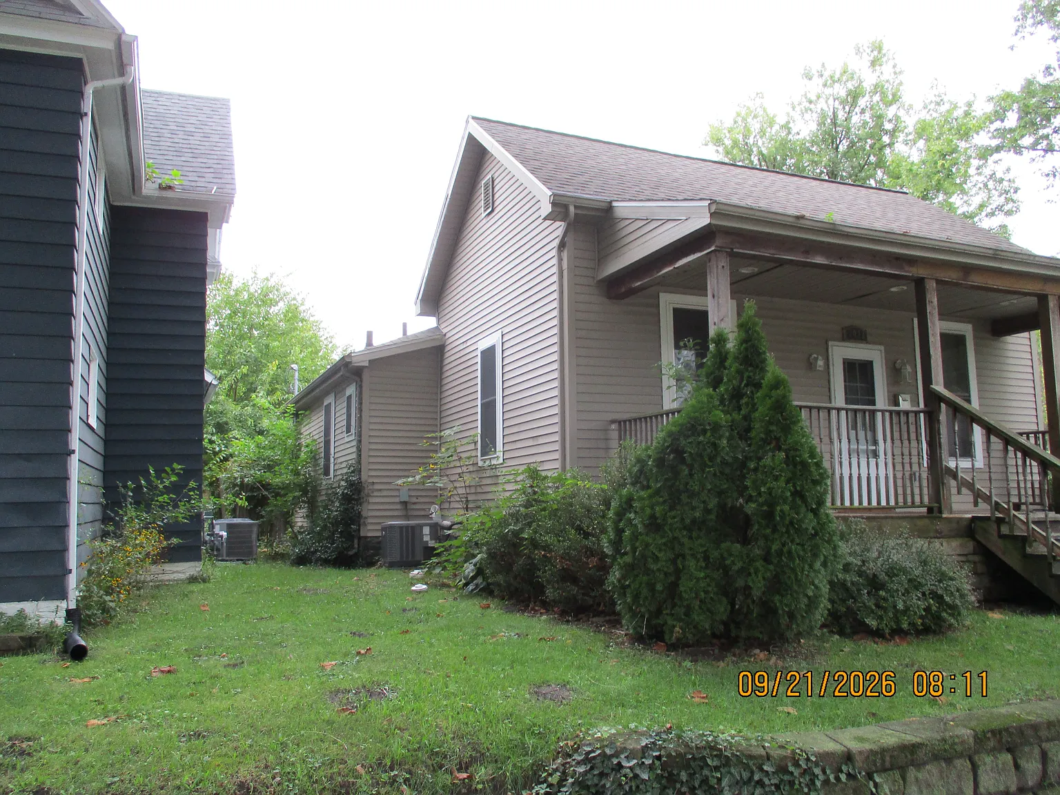 2022 Catalpa Street - 1 — Photo 2