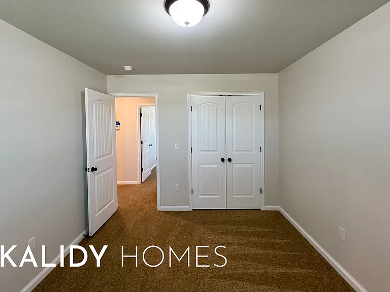 4812 Crystal Hill Dr — Photo 24