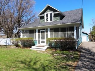 202 1st St NW, Nya, MN 55397