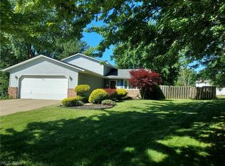 555 Kansas Ave, Elyria, OH 44035