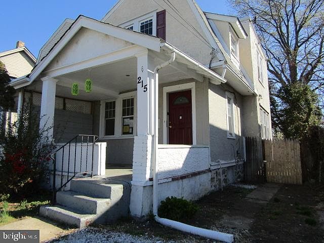 1st image of 215 Seminole Ave