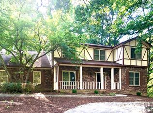 2119 Harbour Oaks Dr, Snellville, GA 30078