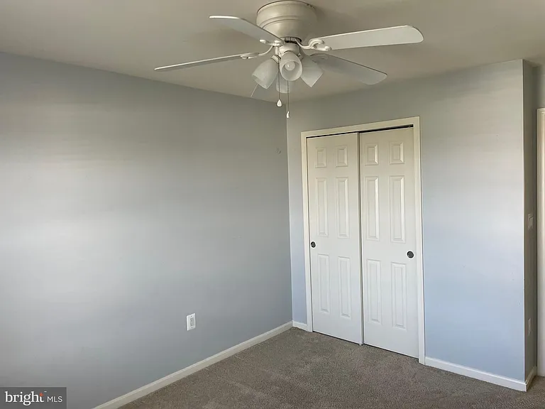 233 Morlyn Dr — Photo 21