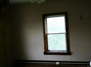 118 E Railroad St APT 3, Lena, IL 61048