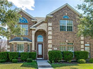 1732 Lakeview Dr, Desoto, TX 75115