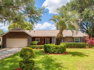 8327 Lost Lake Dr, Orlando, FL 32817