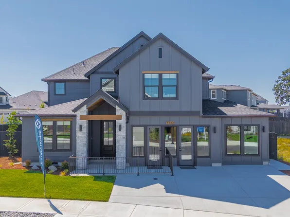 4225 N 12th Way, Ridgefield, WA 98642