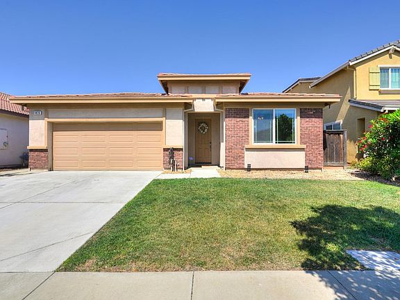 3rd image of 1476 Big Redwood Drive
