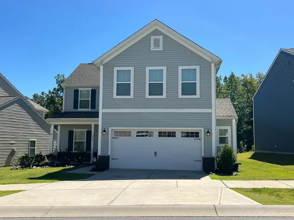5018 Arbordale Way, Mount Holly, NC 28120