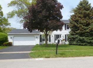 3721 Rye Hill Ln, Sylvania, OH 43560