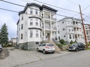 19 Sturgis St, Woburn, MA 01801
