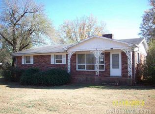 2102 E Broad St, Statesville, NC 28625