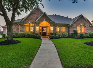 10807 Keystone Fairway Dr, Houston, TX 77095