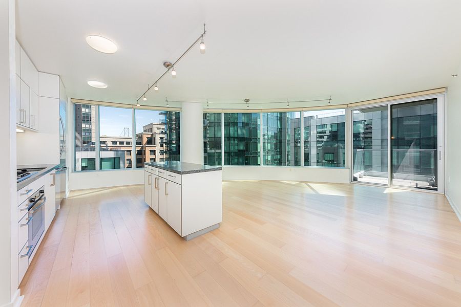 1st image of 301 Main St #It9d