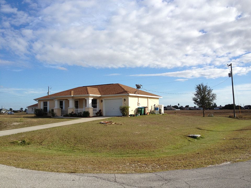 1st image of 300 NE 23rd St
