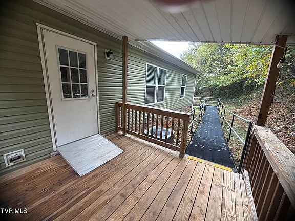 5th image of 1777 Siam Rd