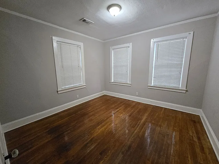 3256 Montezuma Rd — Photo 12