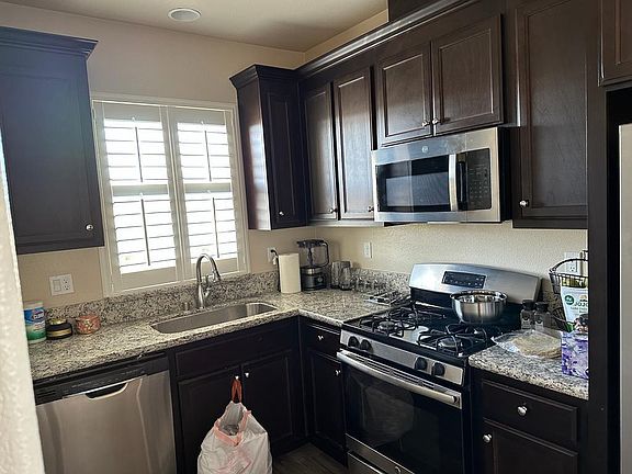 3rd image of 641 N San Marcos Dr #639