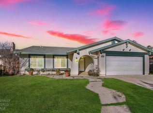 1522 Saratoga Dr, Woodland, CA 95695