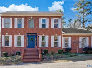 500 Oak Trl NE, Hartselle, AL 35640