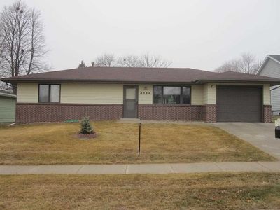 4114 H Ave, Kearney, NE, 68847