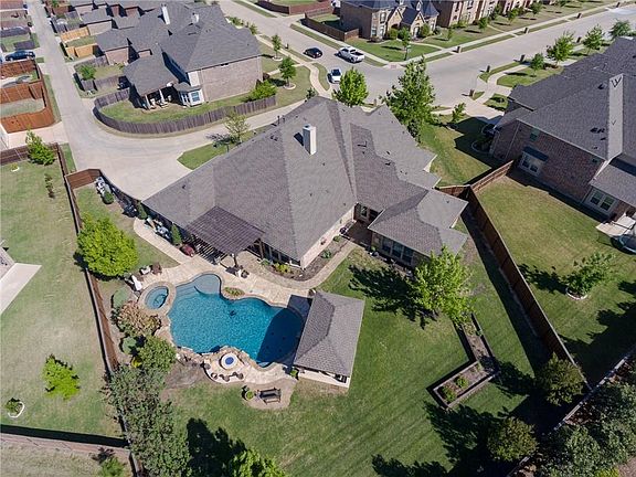 4th image of 12289 Tamarack Trl