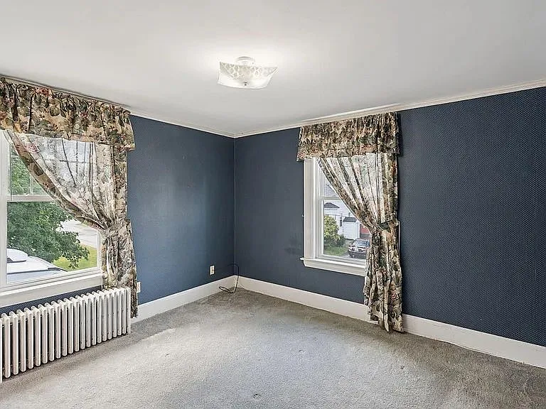 15 Huston Ave — Photo 11