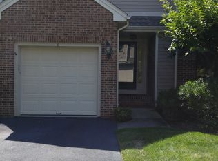 4 Lalique Dr, Montville, NJ 07045