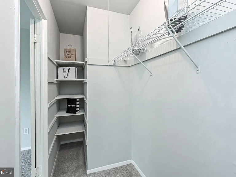 8000 Le Havre Pl #12 — Photo 14